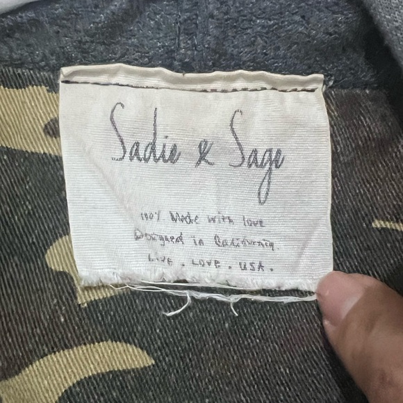 Sadie and Sage Camo Jacket size Small - Picture 7 of 7